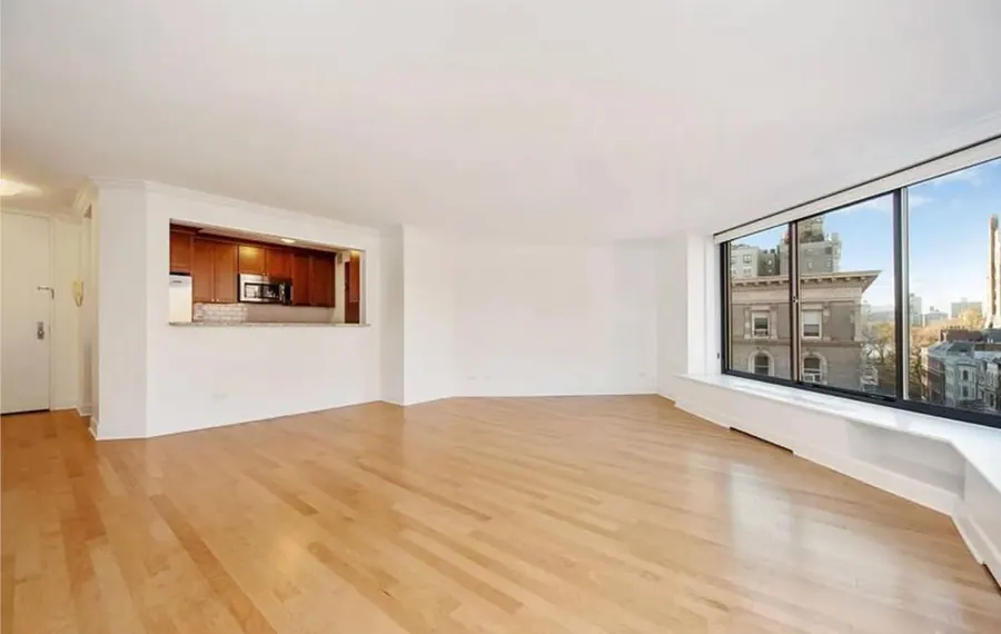 40 East 94th – 7DE